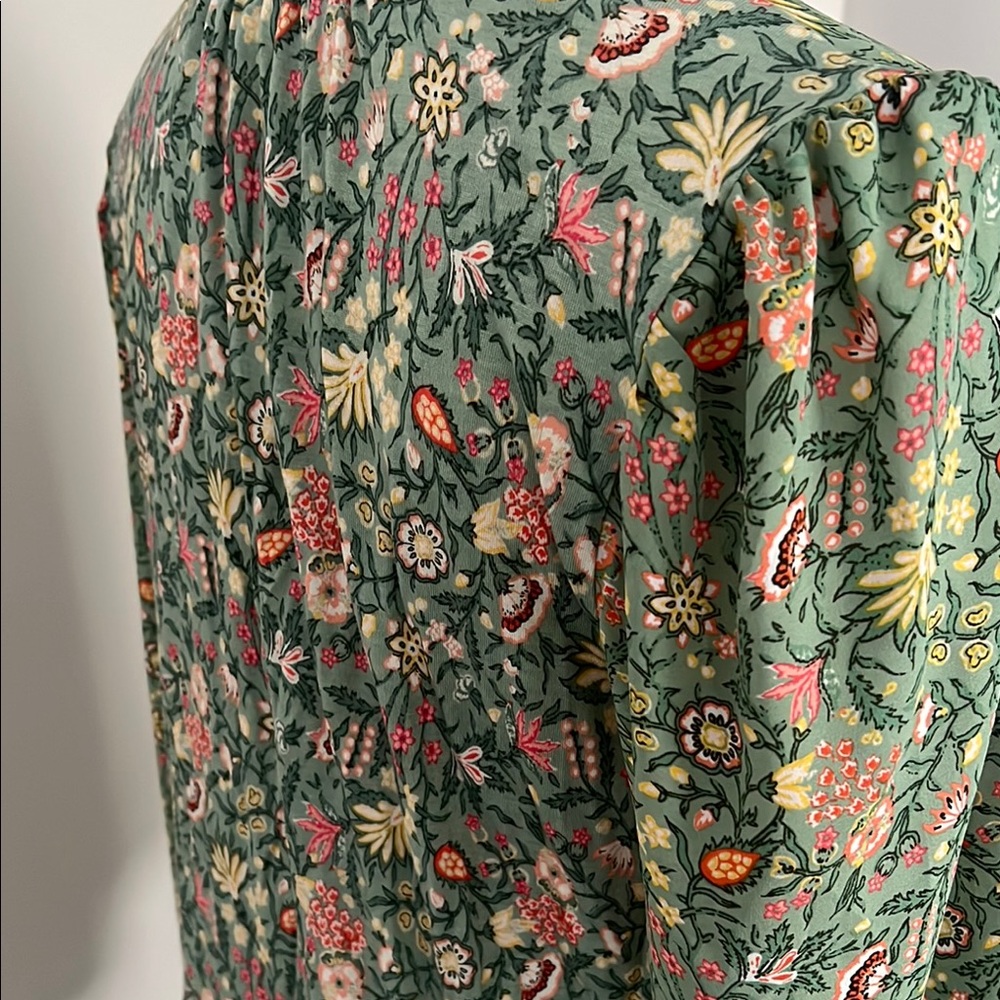 LOFT Green Blouse with Mandarin Collar and Long Sleeves - Picture 5 of 6